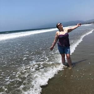 Meet your Posher, Liz